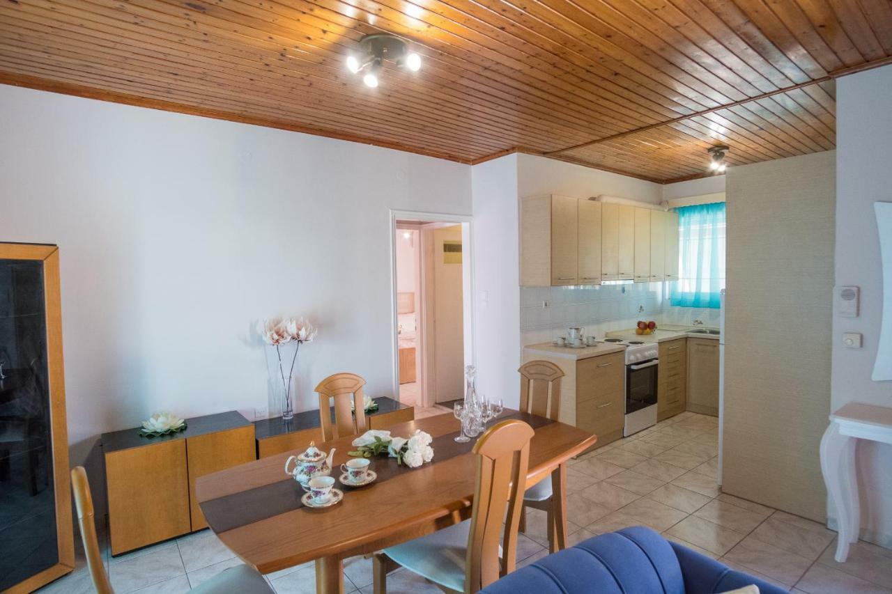 Aelia Apartment プレベザ エクステリア 写真